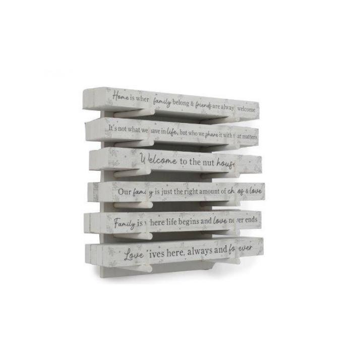home-decor/wall-decor/decorative-plaque-25cm-love-home-family-6-assorted