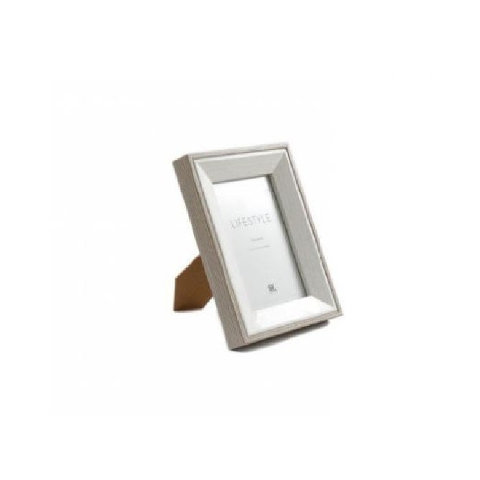 home-decor/frames/frame-6-x-4-inch-antique-white