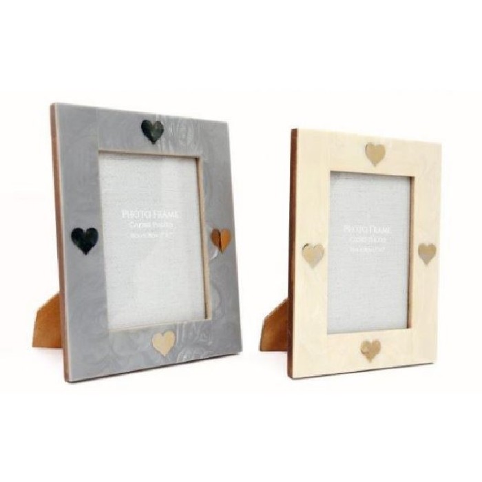 home-decor/frames/frame-4x6-heart-inlay-photo