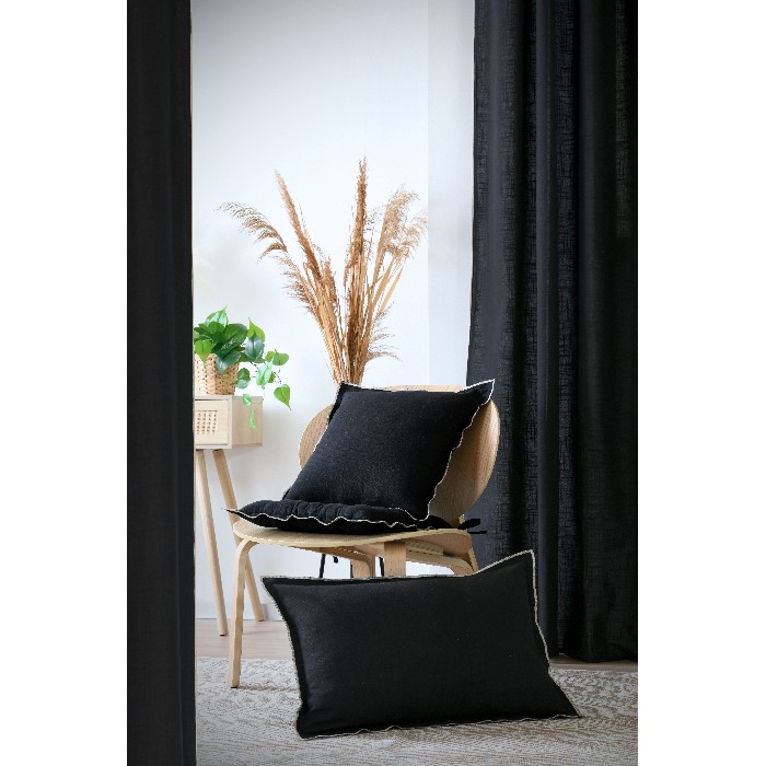 home-textiles/cushions-cushion-covers/helios-black-cushion-40cm-x-60cm