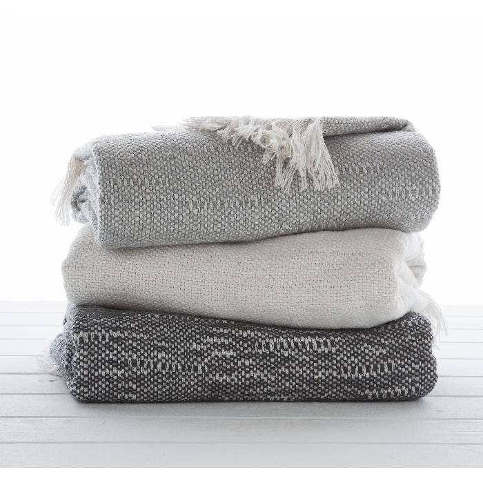 home-textiles/blankets-throws/throw-foulard-seul-10-180cm-x-260cm-col20