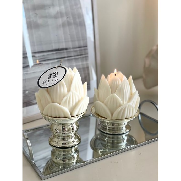 home-decor/candles-home-fragrance/myth-and-wild-white-lotus