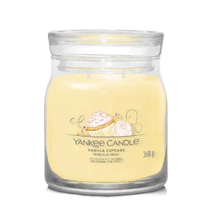 home-decor/candles-home-fragrance/yankee-candle-signature-medium-jar-vanilla-cupcake
