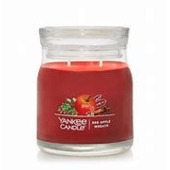 home-decor/candles-home-fragrance/signature-medium-jar-red-apple-wreath