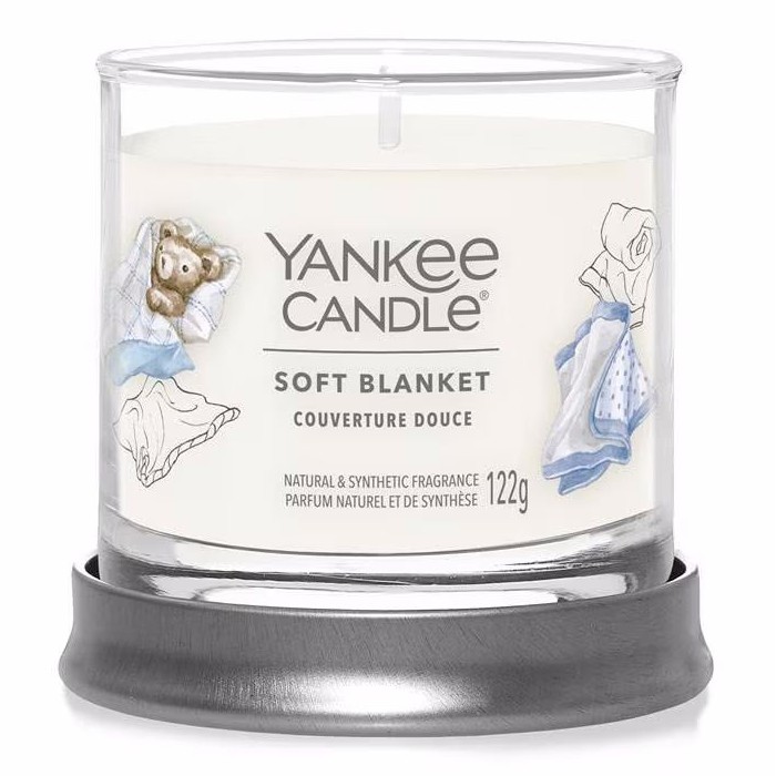 home-decor/candles-home-fragrance/yankee-candle-tumbler-small-signature-soft-blanket