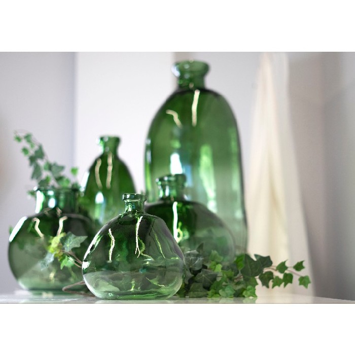 home-decor/vases/bizzotto-loopy-green-gl-vase-h23