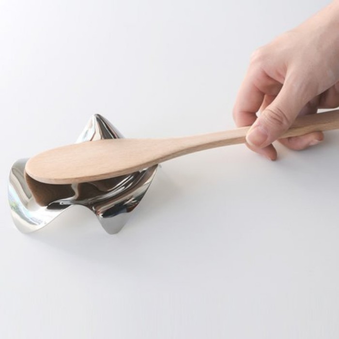 kitchenware/miscellaneous-kitchenware/alessi-on-blip-spoon-holder4-pg02