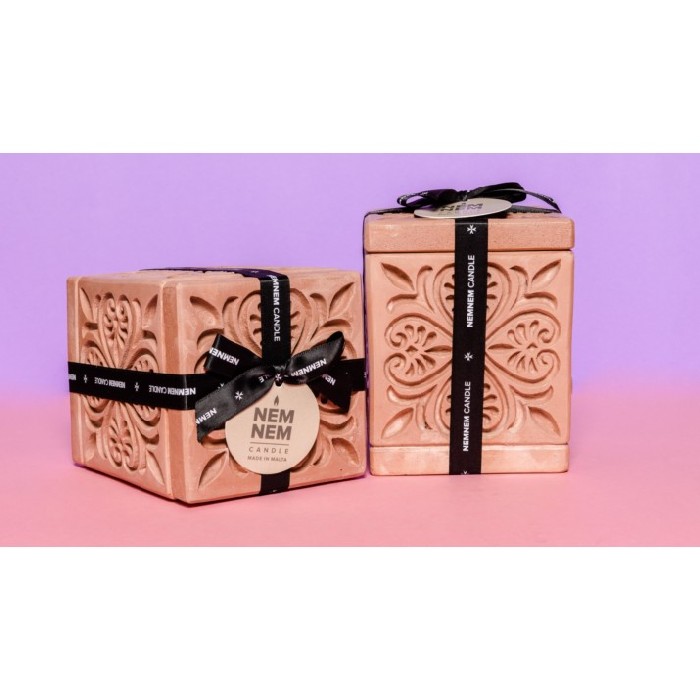 Nemnem Candle Large Cube Jar Maltese Heart Tile Greybeigerose Candles
