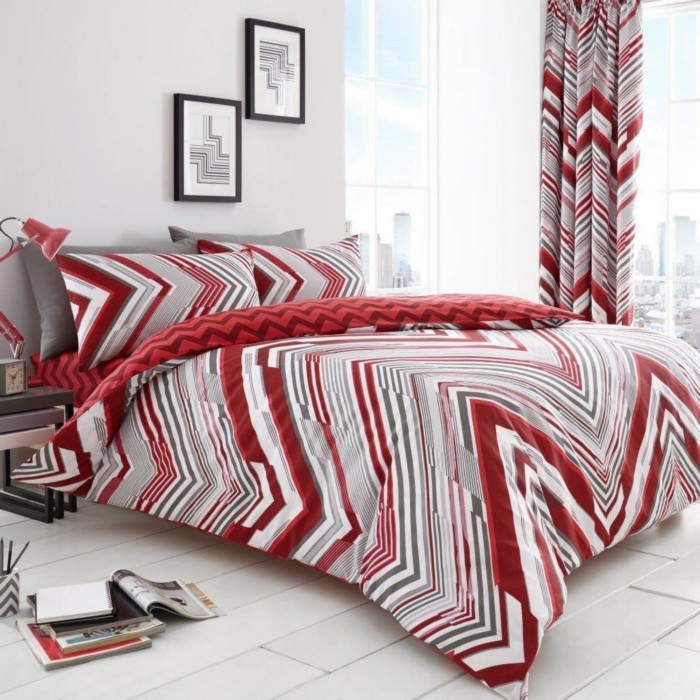 household-goods/bed-linen/printed-duvet-set-austin-double-red-14sets