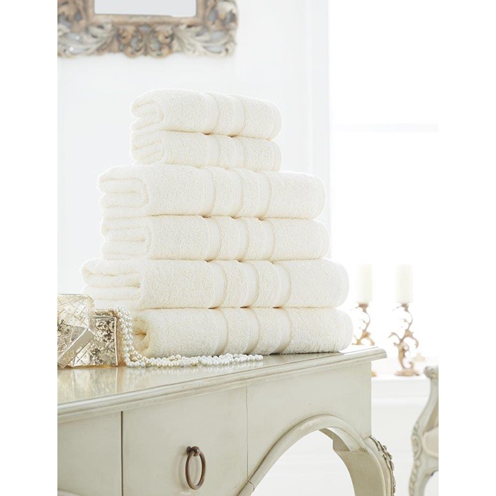 Zero Twist Bath Towel Cream Bath Towels Bathrooms The Atrium