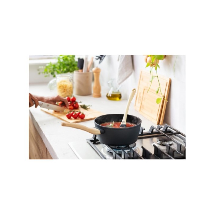 kitchenware/pots-lids-pans/promo-masterchef-ss-sauce-pan-with-glass-lid-20cm-black