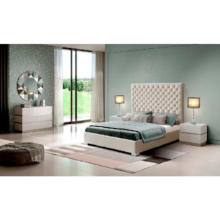 bedrooms/designer-beds/leonor-bed-160x200-upholstered-in-gl5-beige-velvet