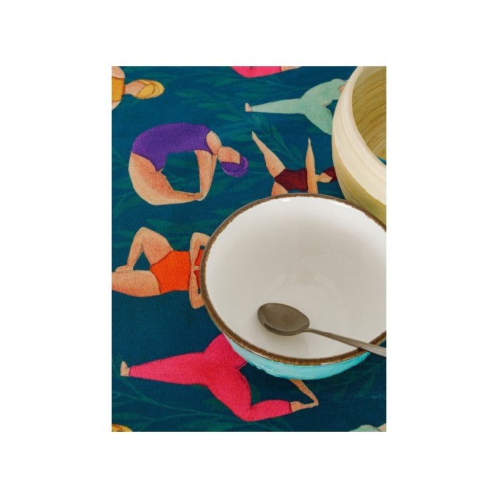 tableware/table-cloths-runners/coincasa-water-repellent-cotton-panama-tablecloth-with-women