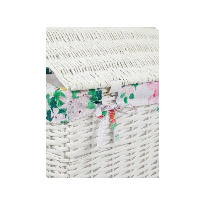 household-goods/laundry-ironing-accessories/coincasa-wicker-laundry-basket-with-lining-7394383