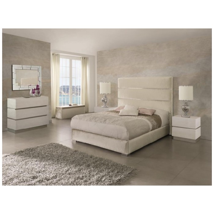 bedrooms/individual-pieces/dupen-chest-151-in-white-with-antique-chrome