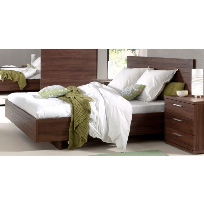 Helgas Place Bed Breakfast Ontario Canada helga-bed-160x200-walnut | main-bedrooms | bedrooms | The Atrium