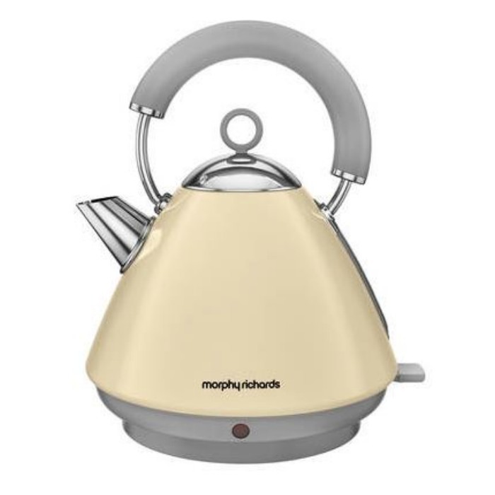 morphyrichardsaccentspyramidkettlecream3000w kettles small