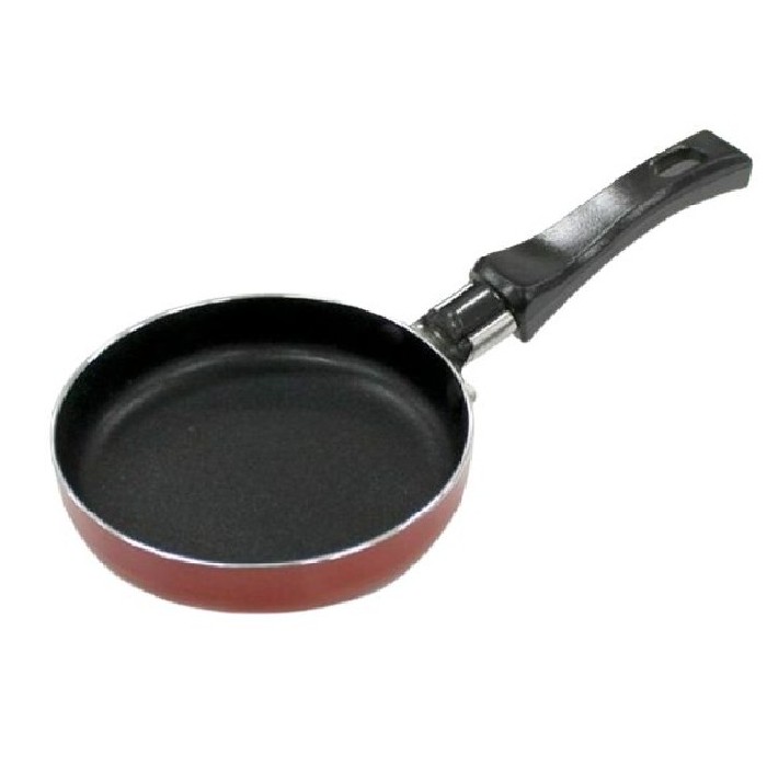 kitchenware/pots-lids-pans/zanetti-small-frying-pan-non-stick-12cm