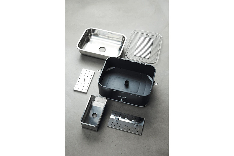 How do you clean your Carlo table BBQ